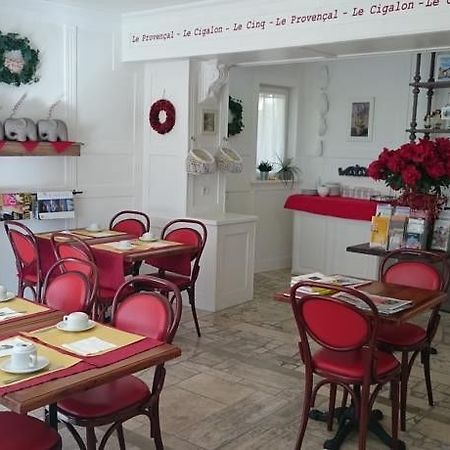 Hotel Le 5 Martigues Buitenkant foto