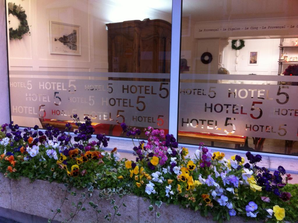 Hotel Le 5 Martigues Buitenkant foto
