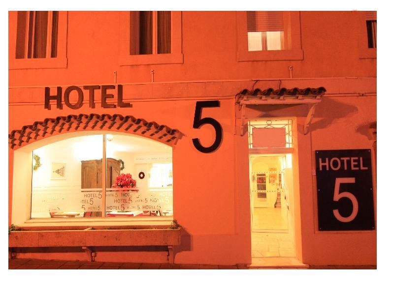 Hotel Le 5 Martigues Buitenkant foto